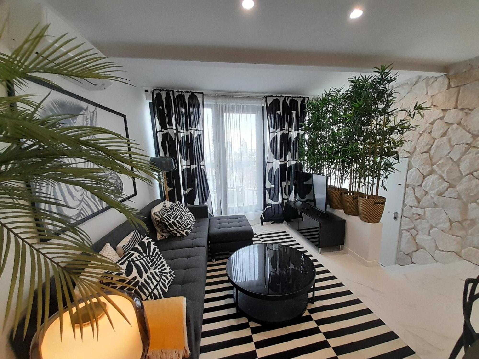 Atico Roseta Luxury Apartment Alicante Luaran gambar